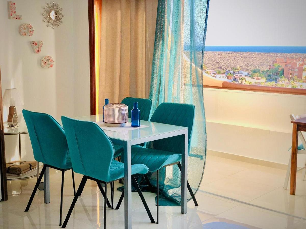 Ocean And Sun View In Palm Mar Apartment Екстериор снимка