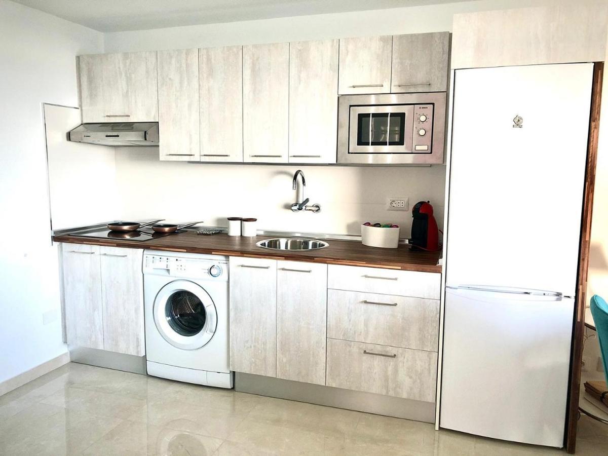 Ocean And Sun View In Palm Mar Apartment Екстериор снимка